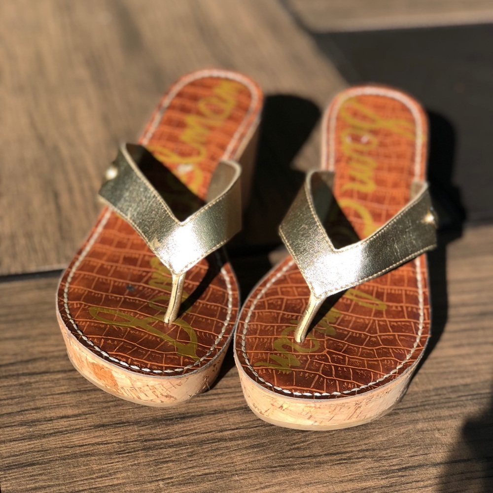 Sam Edelman wedge sandal size 8.5